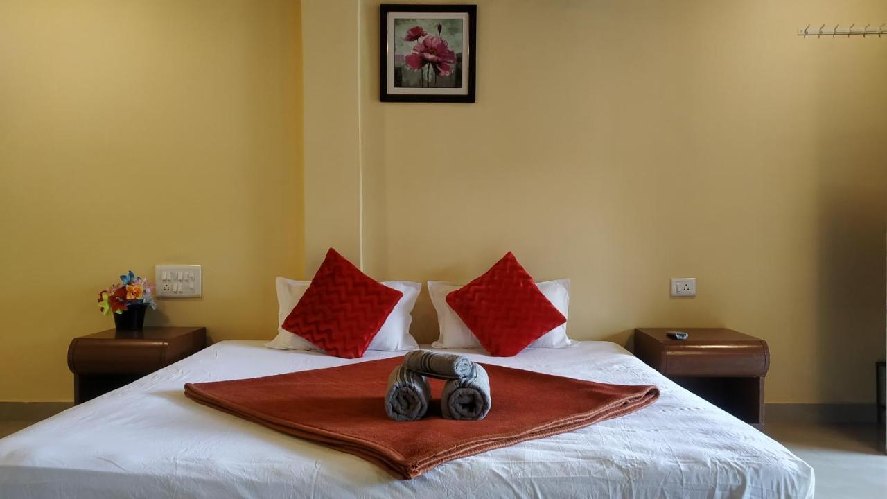 Bluebell Residency Hotel Mahabaleshwar Exterior photo